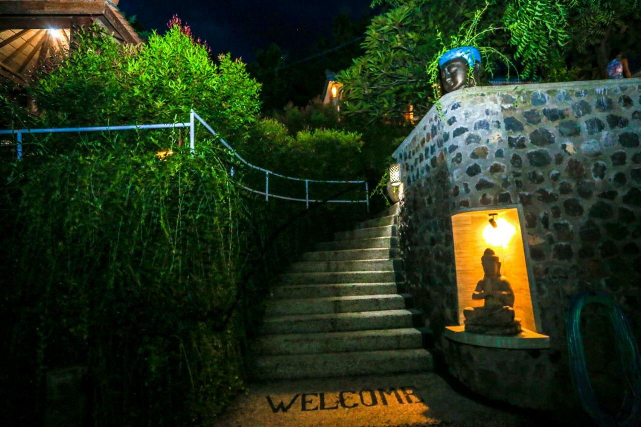 The Kayu Manis Villa 러비나 외부 사진
